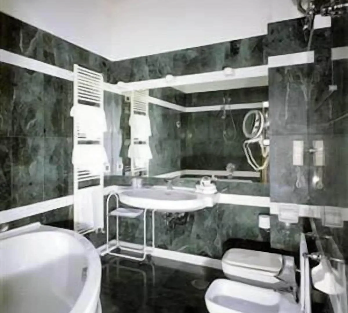 Hotel Farnese Rome 4*,  Italy