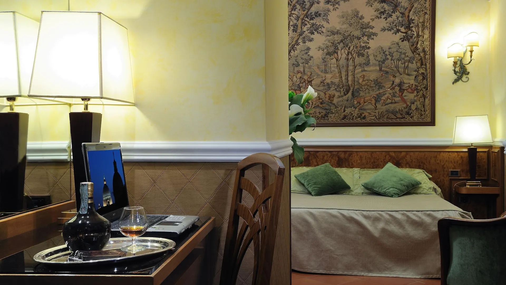 Hotel Farnese Rome