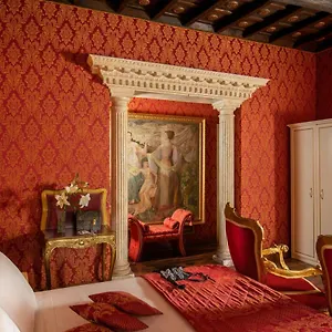 Гостевой дом Residenza Canova Tadolini -