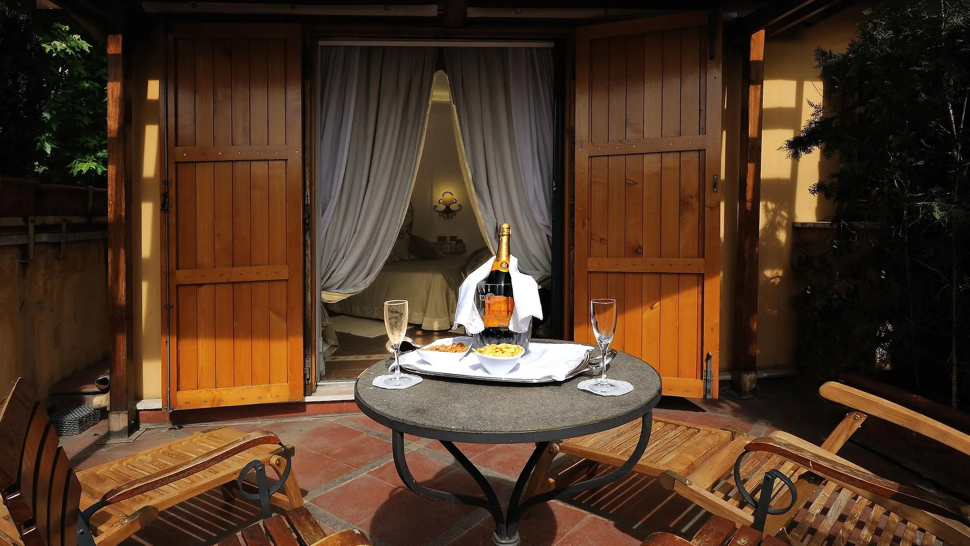 Hotel Farnese Rome