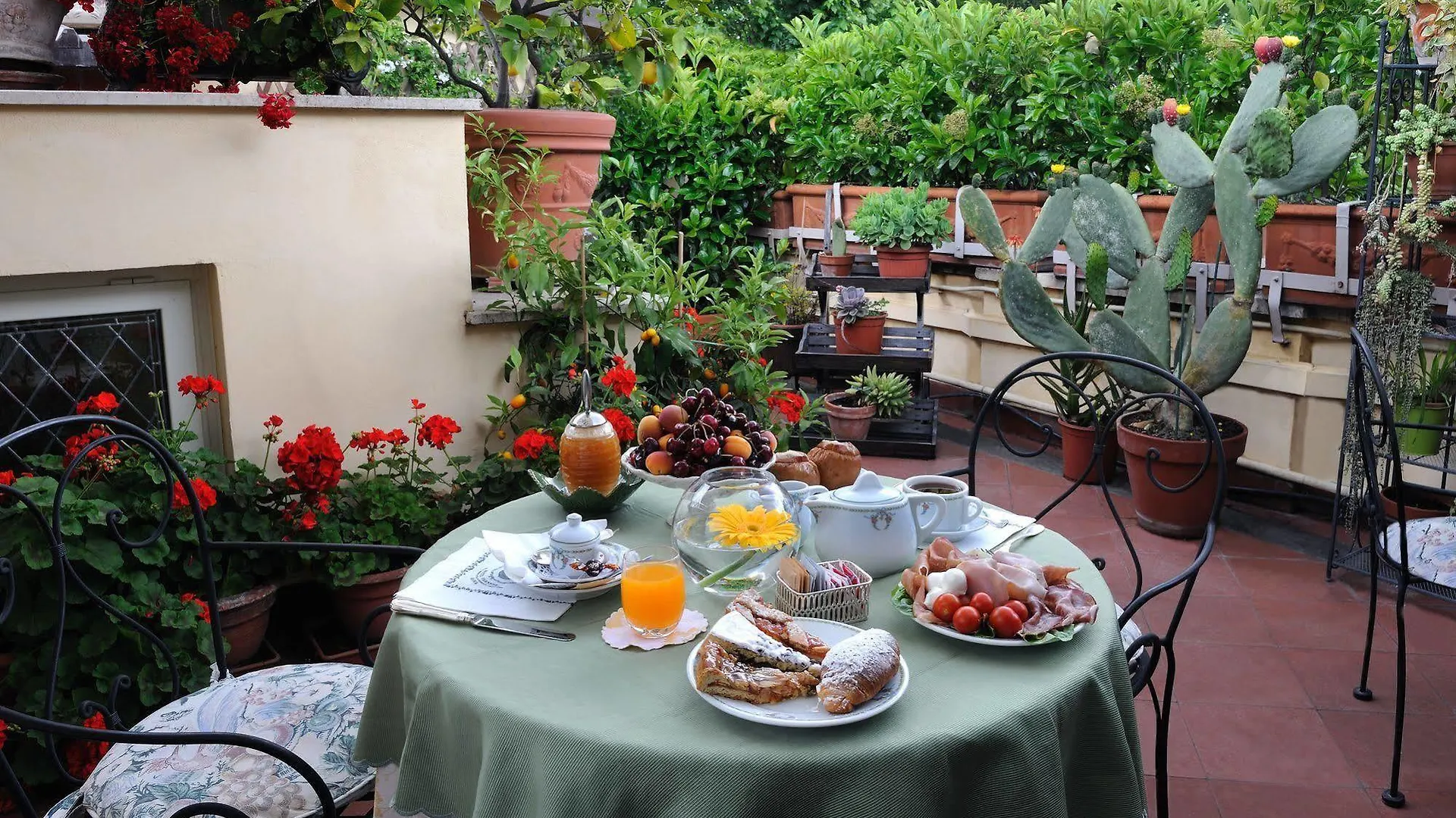****  Hotel Farnese Rzym Włochy